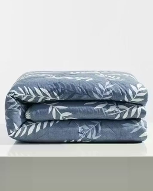 Premium Reversible Double Bed Comforter/AC Blanket/Dohar/Quilt – Blue with White Leaf Print | Soft & Lightweight Quilt - Image 4