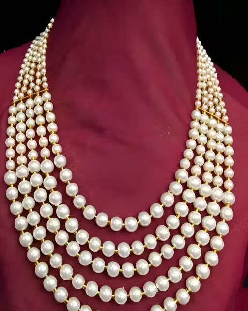New Fancy best quality Layered necklace for women and girls