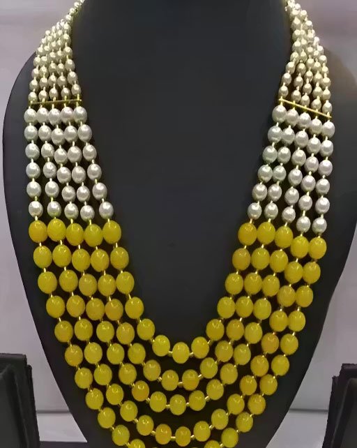 New Fancy best quality Layered necklace for women and girls