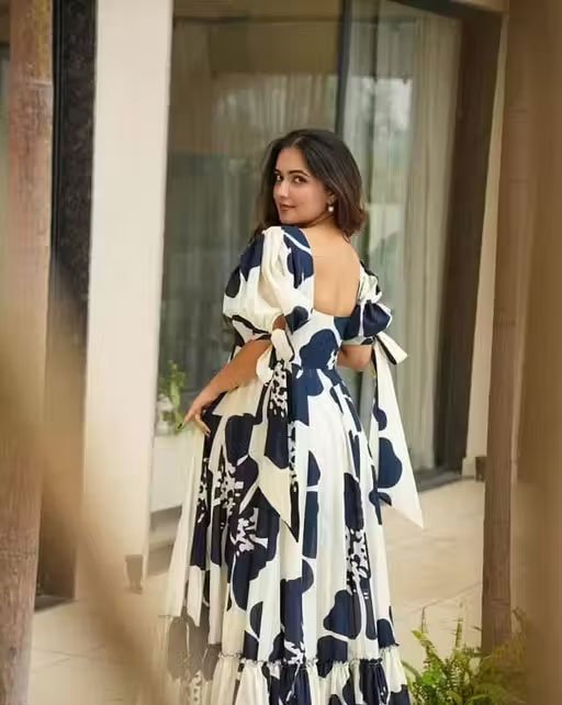 DESIGNER FANCY GOWN WITH PRINT - Image 3